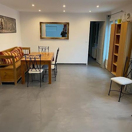 Maison Confortable Pour 10 Personnes Avec Jacuzzi Ульгат Екстер'єр фото